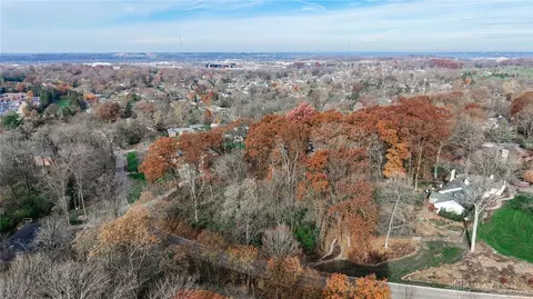 835 Big Hill Rd, Kettering, OH 45419 photo 9