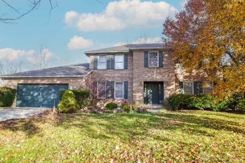 4904 Pinnacle Ct, Hamilton, OH 45011
