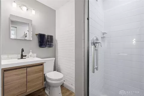 Bath - 4916 Arrowhead Dr, Dayton, OH 45440 photo 2 of 2