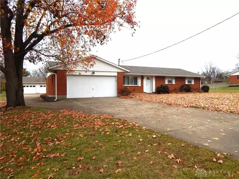 434 Charlotte Ave, Lebanon, OH 45036