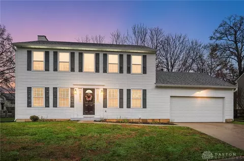 8238 Nightshade Dr, Hamilton Township, OH 45039