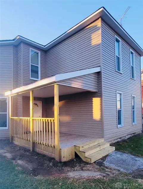 208 N Washington St, New Paris, OH 45347