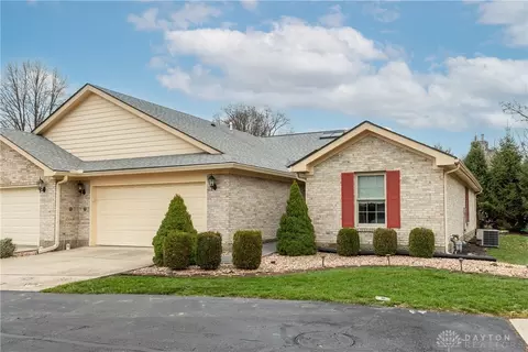 2014 Waterfall Ln, Vandalia, OH 45377