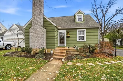 647 Monteray Ave, Kettering, OH 45419