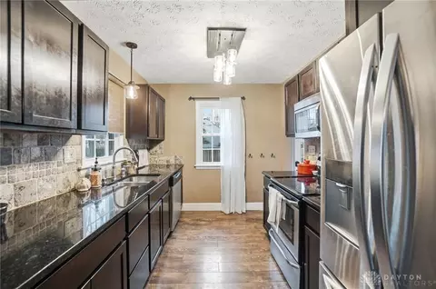 647 Monteray Ave, Kettering, OH 45419 photo 11