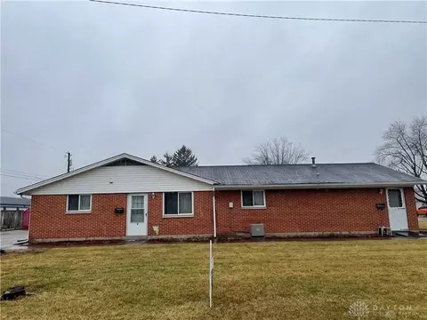 7 Woods Dr, West Milton, OH 45383
