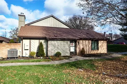 Exterior - 6070 Hackamore Trl, Dayton, OH 45459 photo 3 of 10