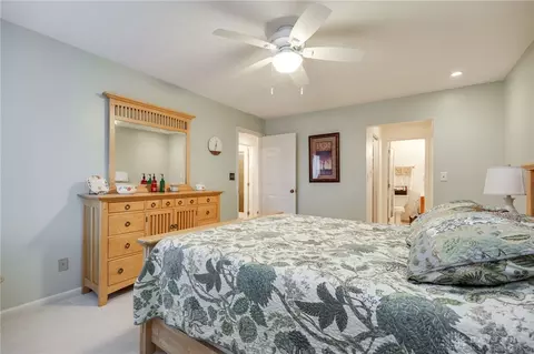 Bedroom - 6070 Hackamore Trl, Dayton, OH 45459 photo 4 of 4
