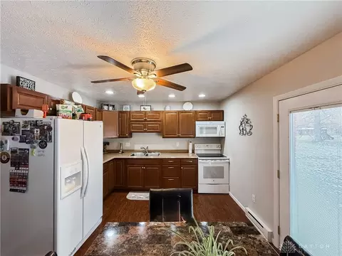7504 Brock Dr, Blanchester, OH 45107 photo 10