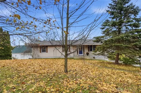 2400 Thor Dr, Springfield, OH 45503 photo 3