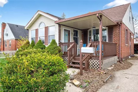 3241 Mirimar St, Kettering, OH 45409