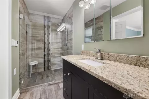 Bath - 1594 Mapleton Dr, Centerville, OH 45459 photo 5 of 5