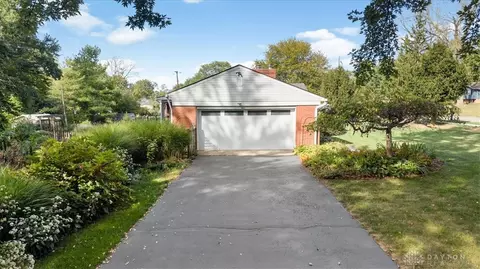 Exterior - 1594 Mapleton Dr, Centerville, OH 45459 photo 20 of 20