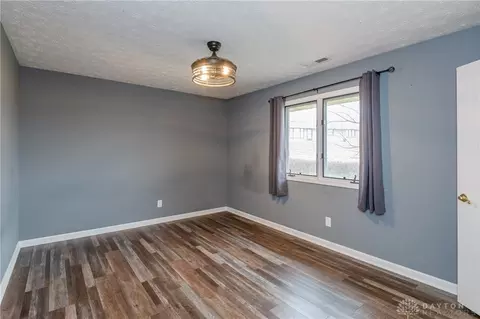Bedroom - 1836 Dunseth Ln, Springfield, OH 45503 photo 1 of 4