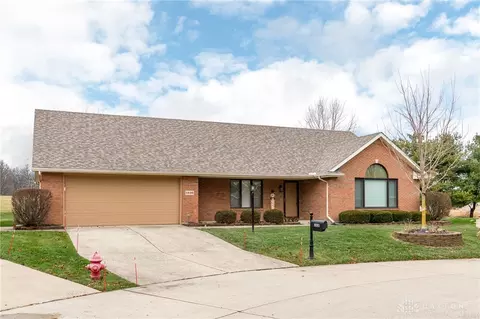Exterior - 1836 Dunseth Ln, Springfield, OH 45503 photo 2 of 4