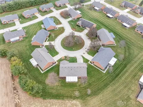 View/Area - 1836 Dunseth Ln, Springfield, OH 45503 photo 9 of 9