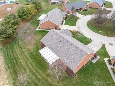 View/Area - 1836 Dunseth Ln, Springfield, OH 45503 photo 1 of 9