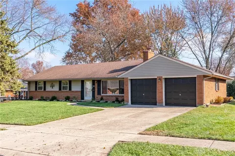 4310 Wallington Dr, Kettering, OH 45440