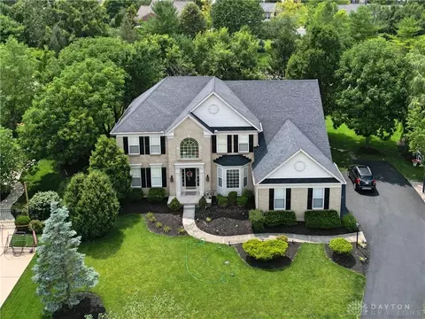 5747 Richmond Park Dr, Mason, OH 45040