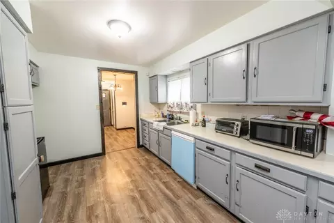 Kitchen - 283 Spinning Rd, Dayton, OH 45431 photo 1 of 3