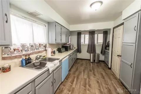 Kitchen - 283 Spinning Rd, Dayton, OH 45431 photo 3 of 3