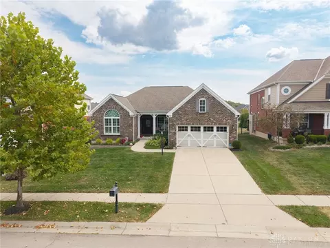3606 Acadia Ln, Lebanon, OH 45036