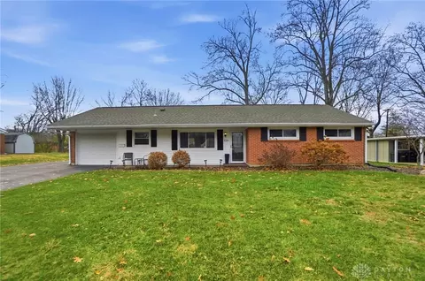 116 Elmwood Dr, Dayton, OH 45459