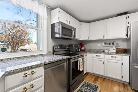 1548 Cardington Rd, Dayton, OH 45409 photo 6