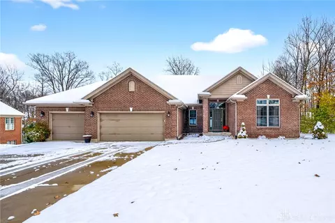 6946 Rosecliff Pl, Dayton, OH 45459
