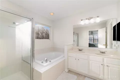 Bath - 6143 Maple Grv, Morrow, OH 45152 photo 2 of 3