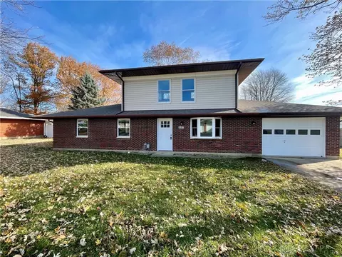 550 N Maple St, Eldorado, OH 45321