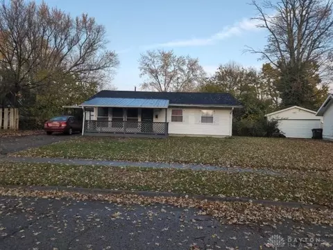 1220 Marot Dr, Dayton, OH 45417