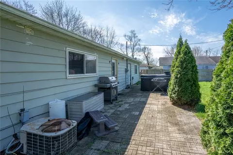 701 Easter Dr, Franklin, OH 45005 photo 6