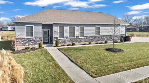 130 Allison Ct, Englewood, OH 45322