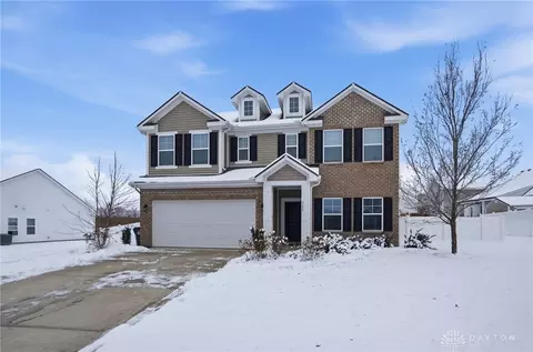 121 Mound Builder Pl, Carlisle, OH 45005