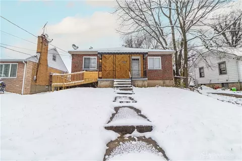 6414 Red Bank Rd, Cincinnati, OH 45213
