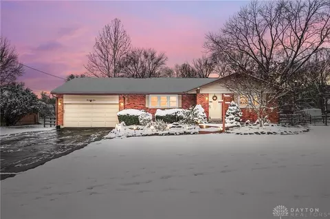983 Pamela Rd, Cincinnati, OH 45255