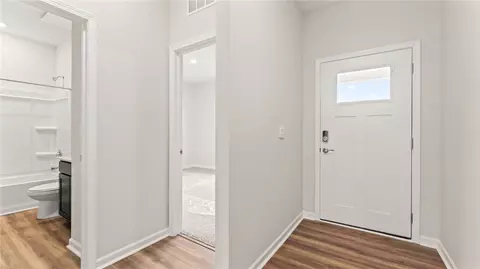 2210 Hackberry St, Springfield, OH 45505 photo 6