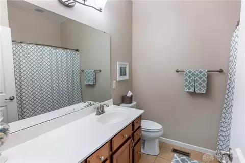 Bath - 9363 Oak Brook Dr, Centerville, OH 45458 photo 1 of 3