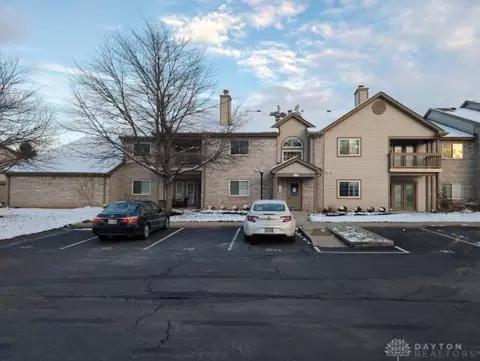 1630 Piper Ln #103, Dayton, OH 45440