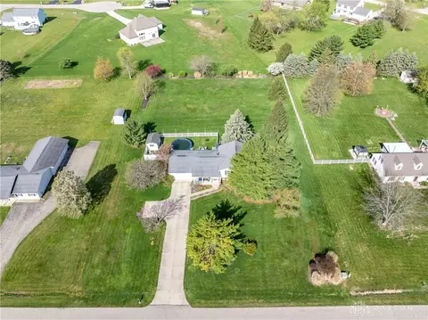 View/Area - 2753 Deer Run Rd, Springfield, OH 45504 photo 1 of 3