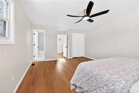 Bedroom - 2440 E Possum Rd, Springfield, OH 45502 photo 4 of 10