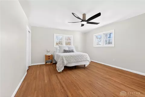 Bedroom - 2440 E Possum Rd, Springfield, OH 45502 photo 2 of 10