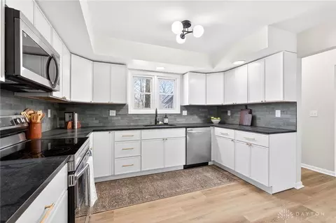 Kitchen - 2440 E Possum Rd, Springfield, OH 45502 photo 7 of 7