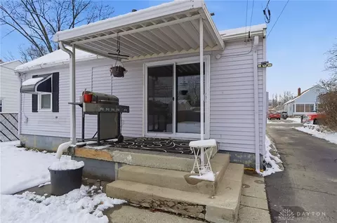 Exterior - 3108 Sutton Ave, Kettering, OH 45429 photo 6 of 8