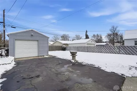 Exterior - 3108 Sutton Ave, Kettering, OH 45429 photo 5 of 8