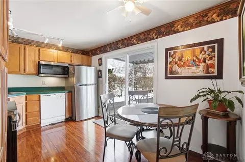 Kitchen - 3108 Sutton Ave, Kettering, OH 45429 photo 1 of 3
