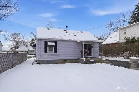 Exterior - 3108 Sutton Ave, Kettering, OH 45429 photo 3 of 8