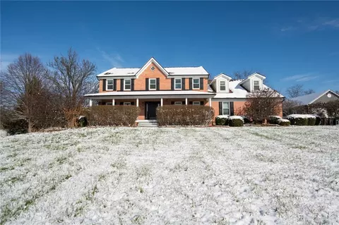 4110 Withrow Rd, Hamilton, OH 45011