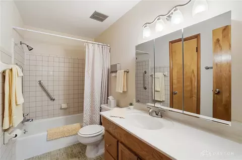 4135 Anoka St, Springfield, OH 45503 photo 16